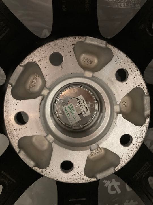 毎日値下げ実施中！新品同様215-60-16ヨコハマスタッドレス