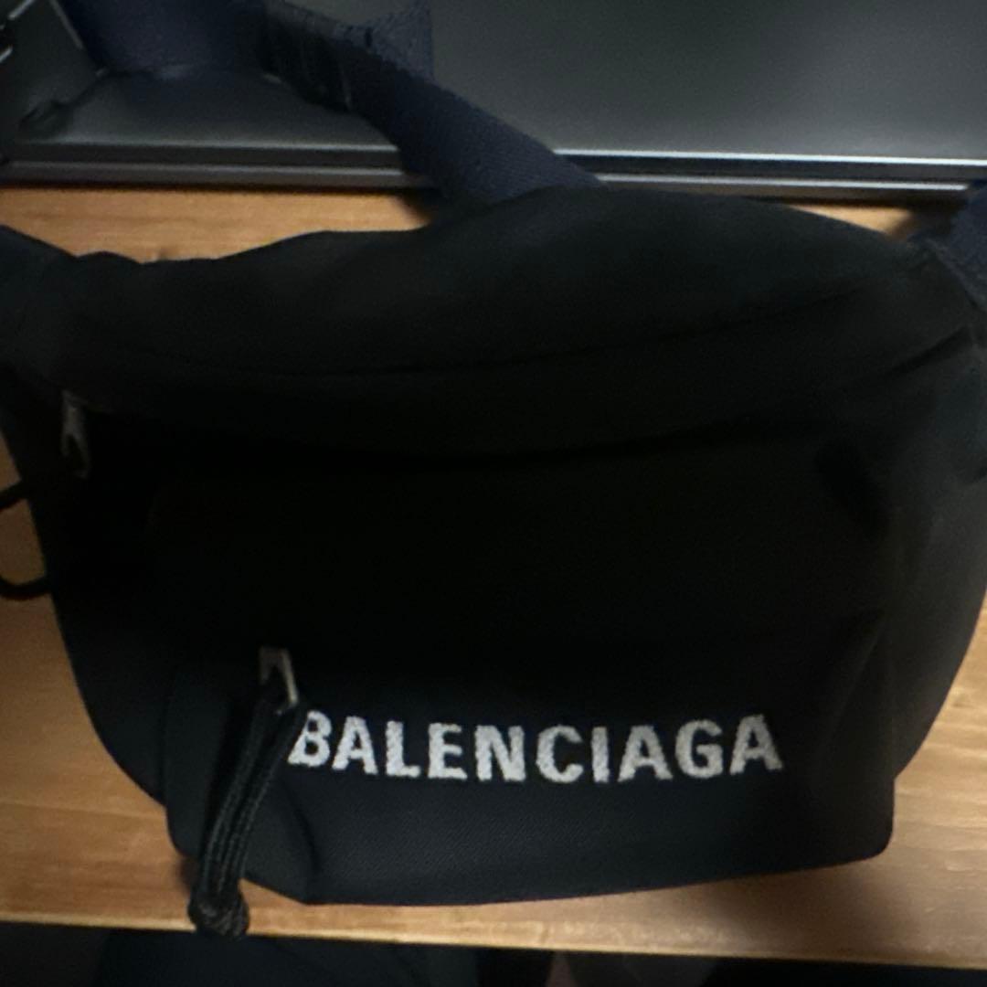 BALENCIAGA　ボディーバック　ウエストポーチ