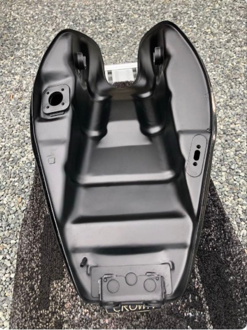 ゼファー400 ガソリンタンク　火の玉ラップ塗装