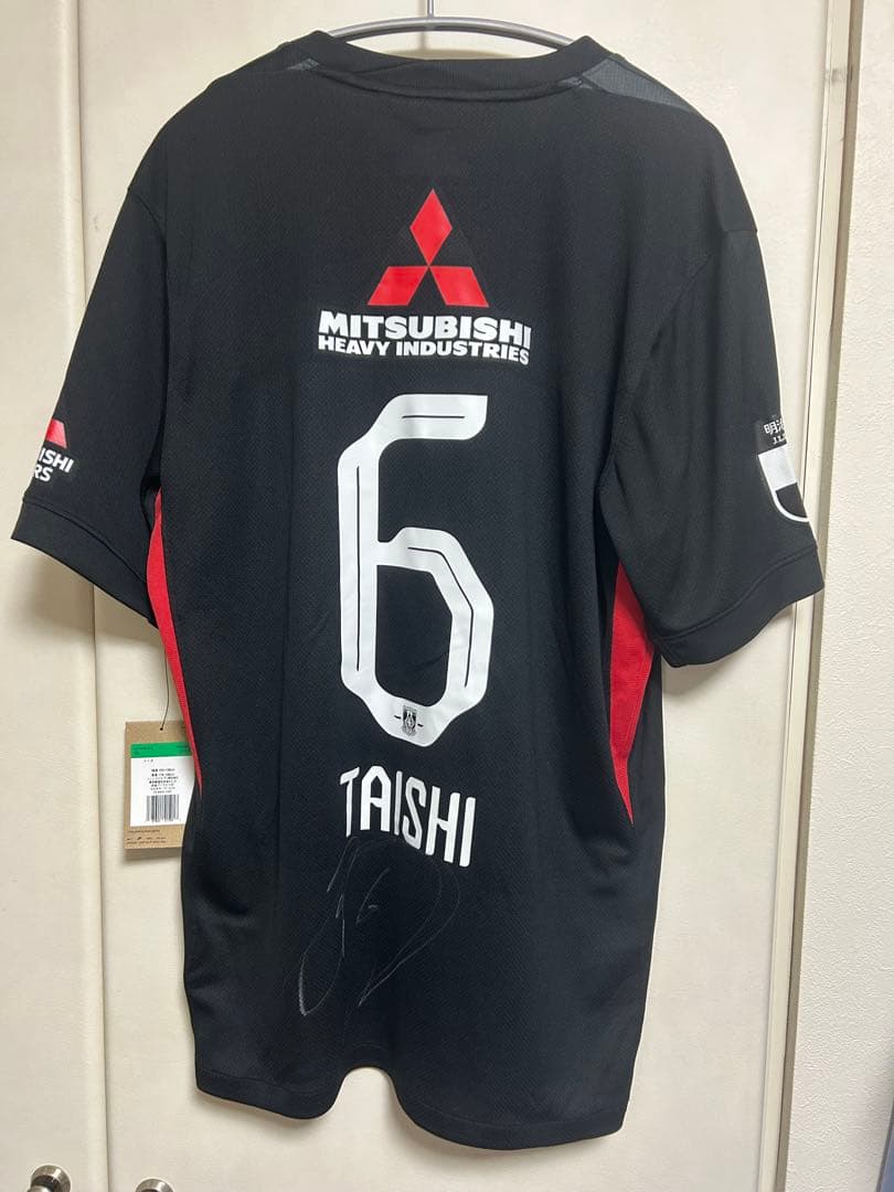 浦和レッズ2025 3rdユニフォームXL松本泰志選手直筆サイン入り