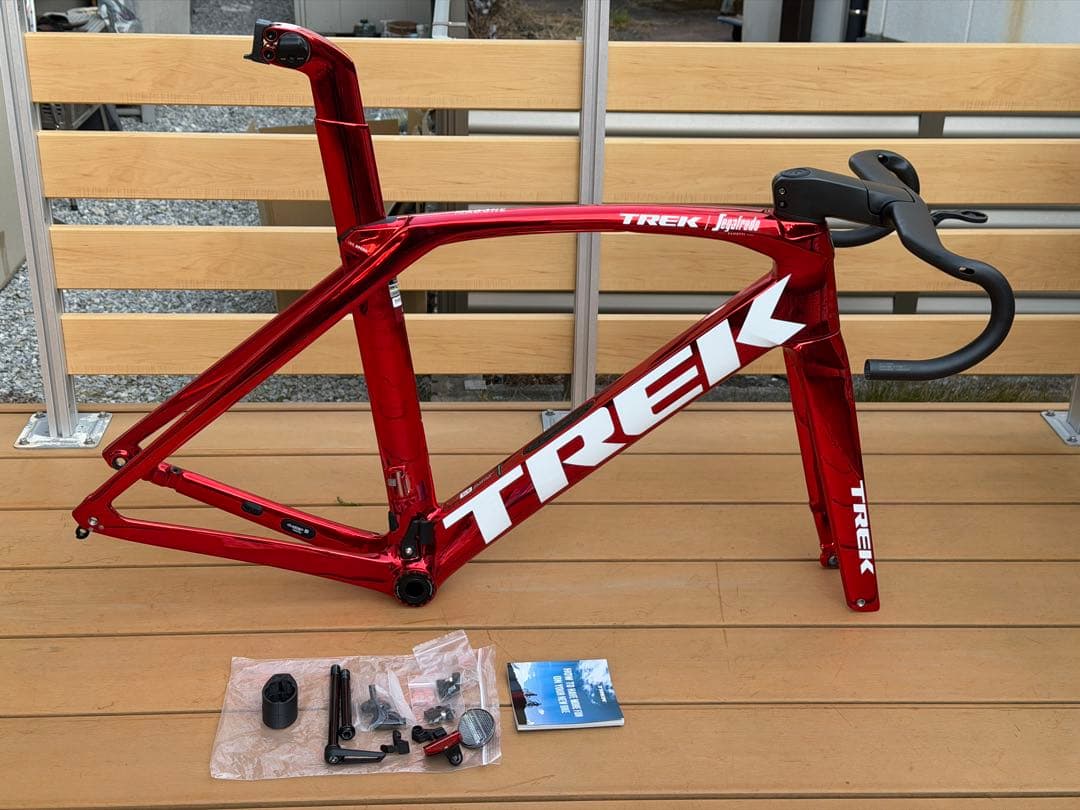 【レアカラー】TREK Madone SLR Gen6 フレームセット後期モデル