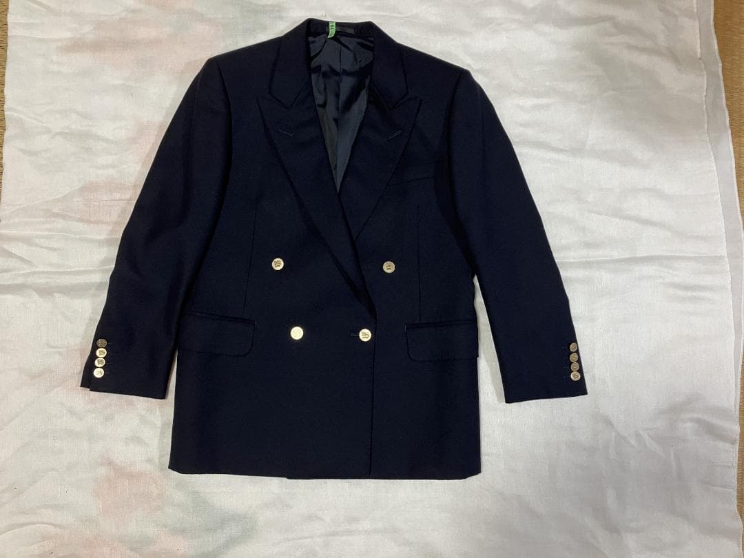 美品 バーバリーBurberrys ジャケットダブル　金ボタン ネイビー