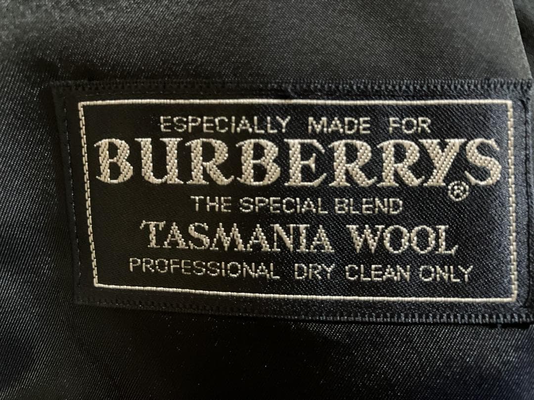 美品 バーバリーBurberrys ジャケットダブル　金ボタン ネイビー