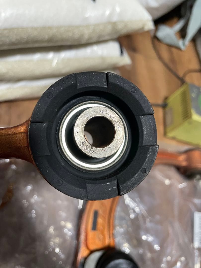 アムテックス　SPC 調整式フロントアッパーアーム　FJ、サーフ、プラド