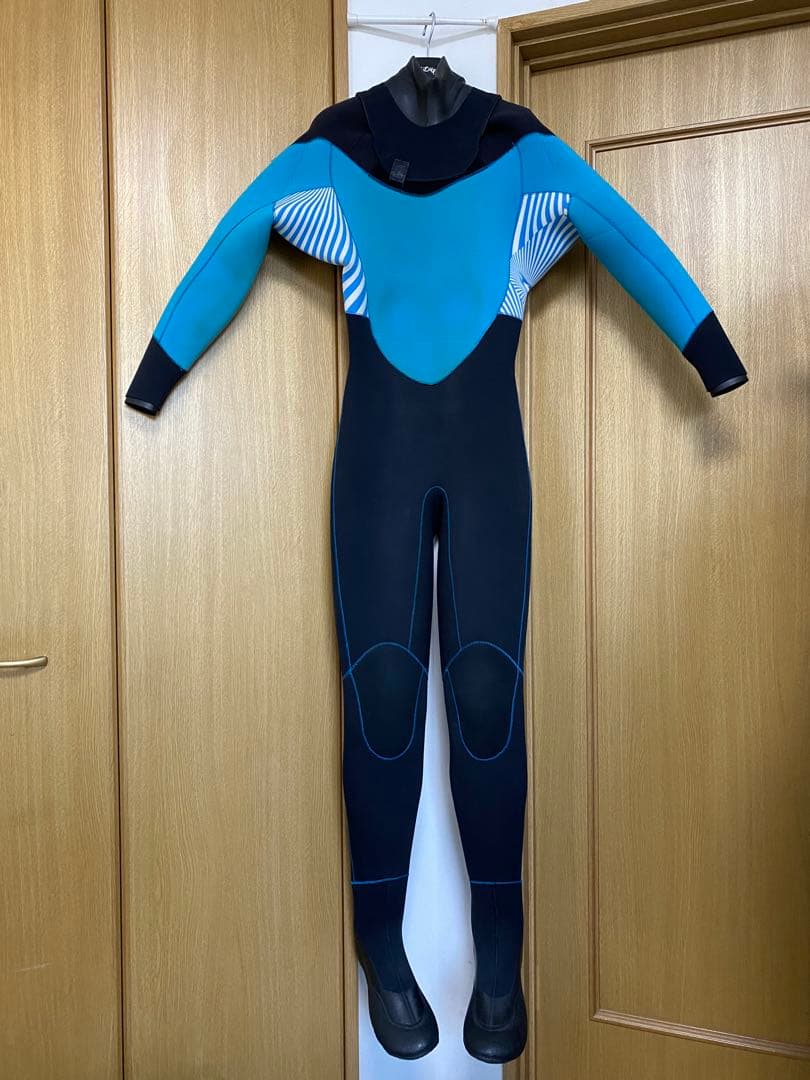 ★美品！【Cyber】メンズ用３ｍｍソフトドドライスーツ　サイバー　27cm