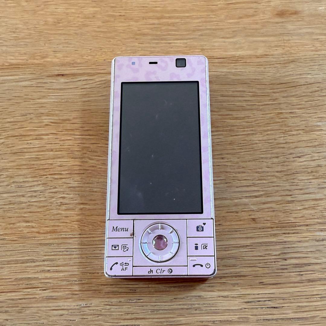 docomo F-04C pinkygirls 109コラボ ガラケー 携帯