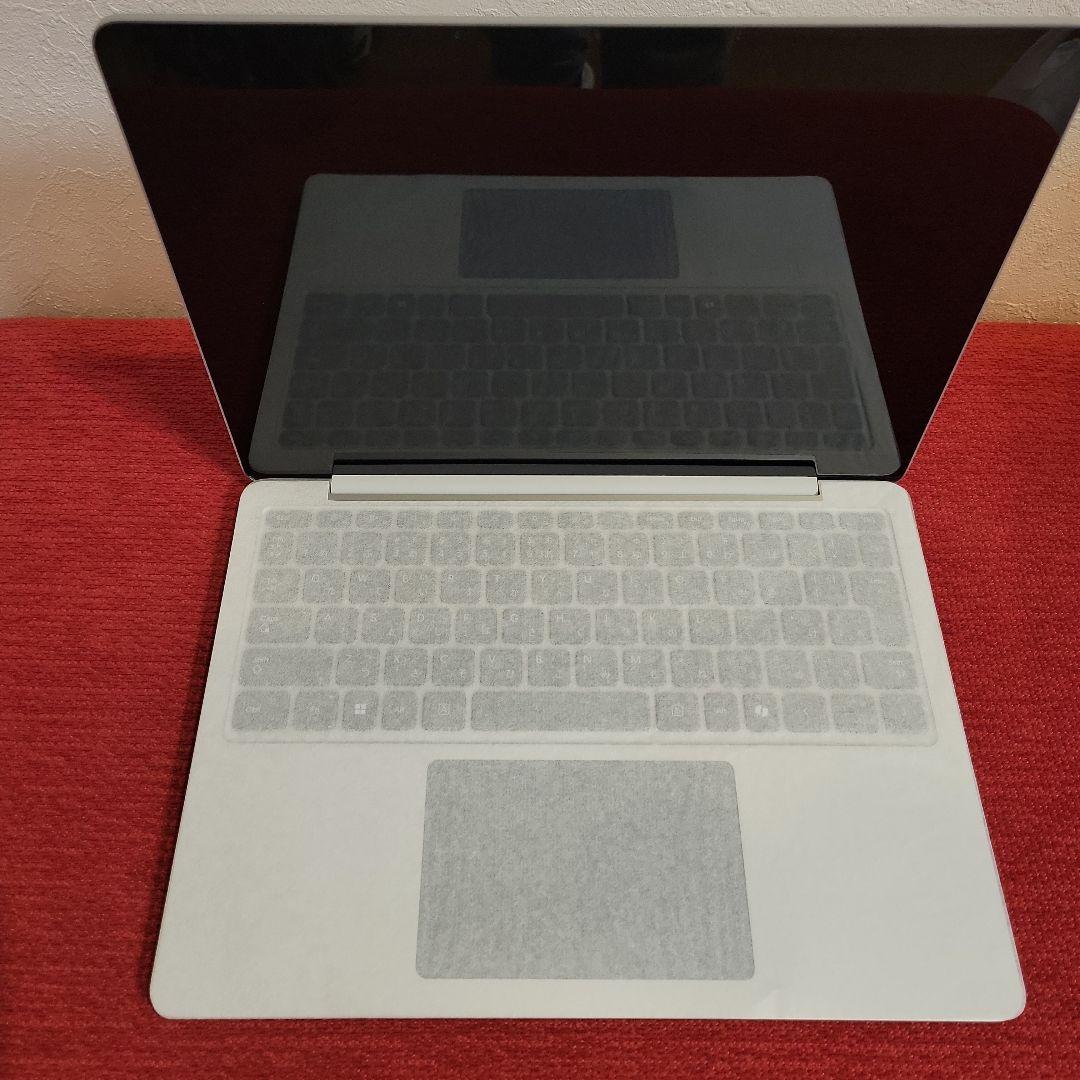 Microsoft Surface Laptop13インチ2095開封未使用品