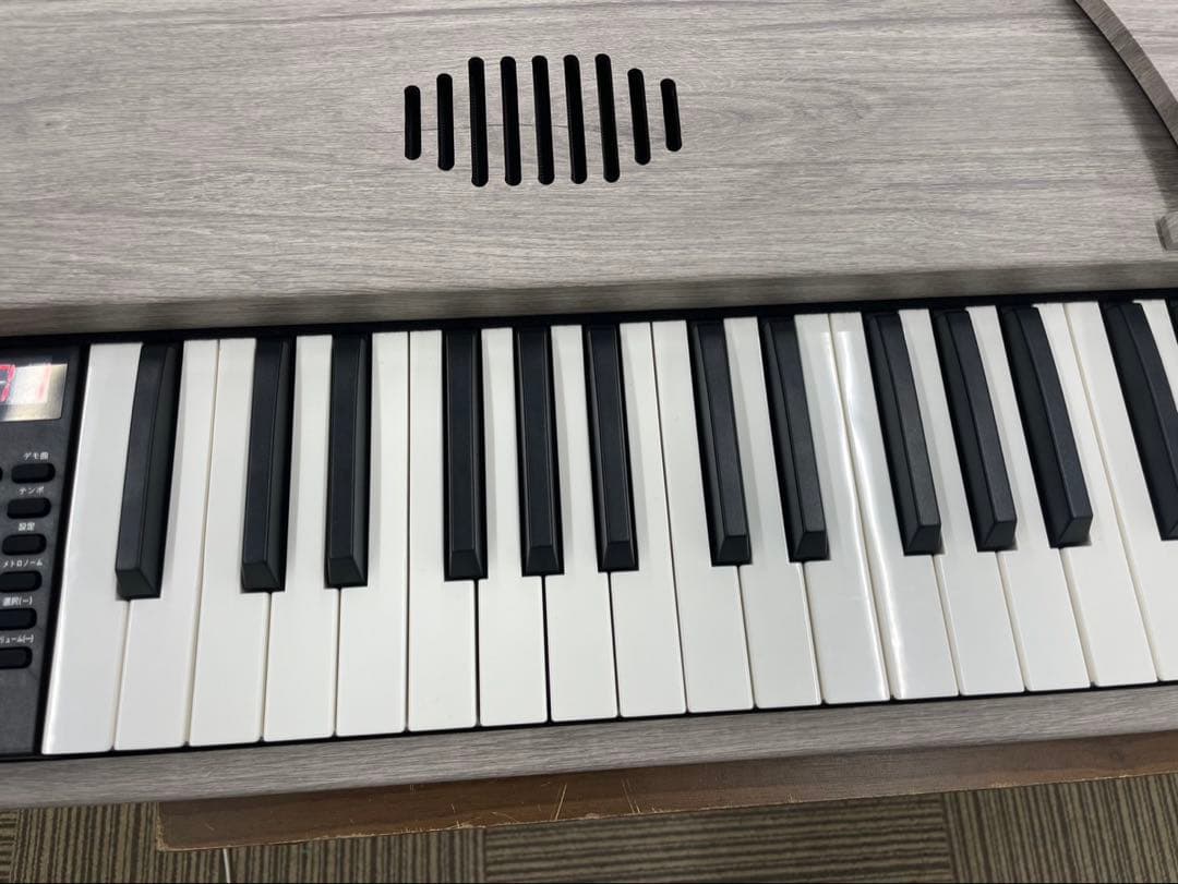 スタンド付き　電子ピアノ88鍵盤　給電タイプ　木目調ボディ　グレー
