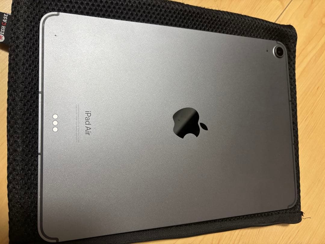 「M1チップ搭載！iPad Air第5世代／10.9″美品64GB」