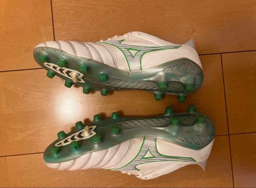 ミズノ モレリア NEO 3 JAPAN(ホワイト×グリーン)