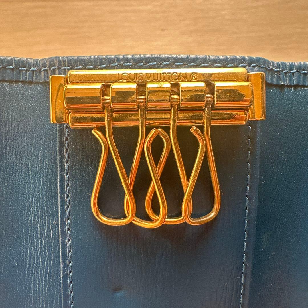 Louis Vuitton エピレザー キーケース 青　ブルー　メンズ