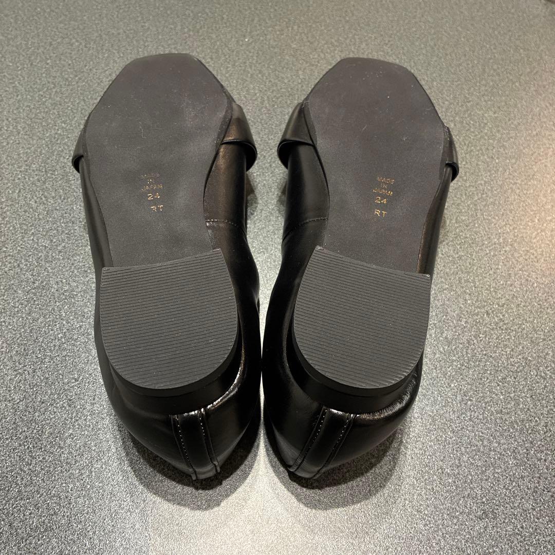 artemis by dianaダイアナ　スクエアトゥ メタルバックルローファー