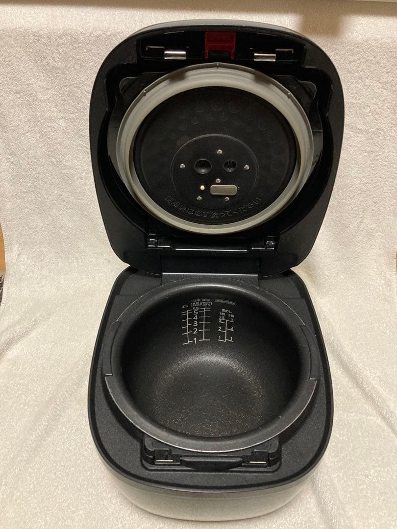 タイガー圧力IH炊飯ジャー 炊きたて 5.5合