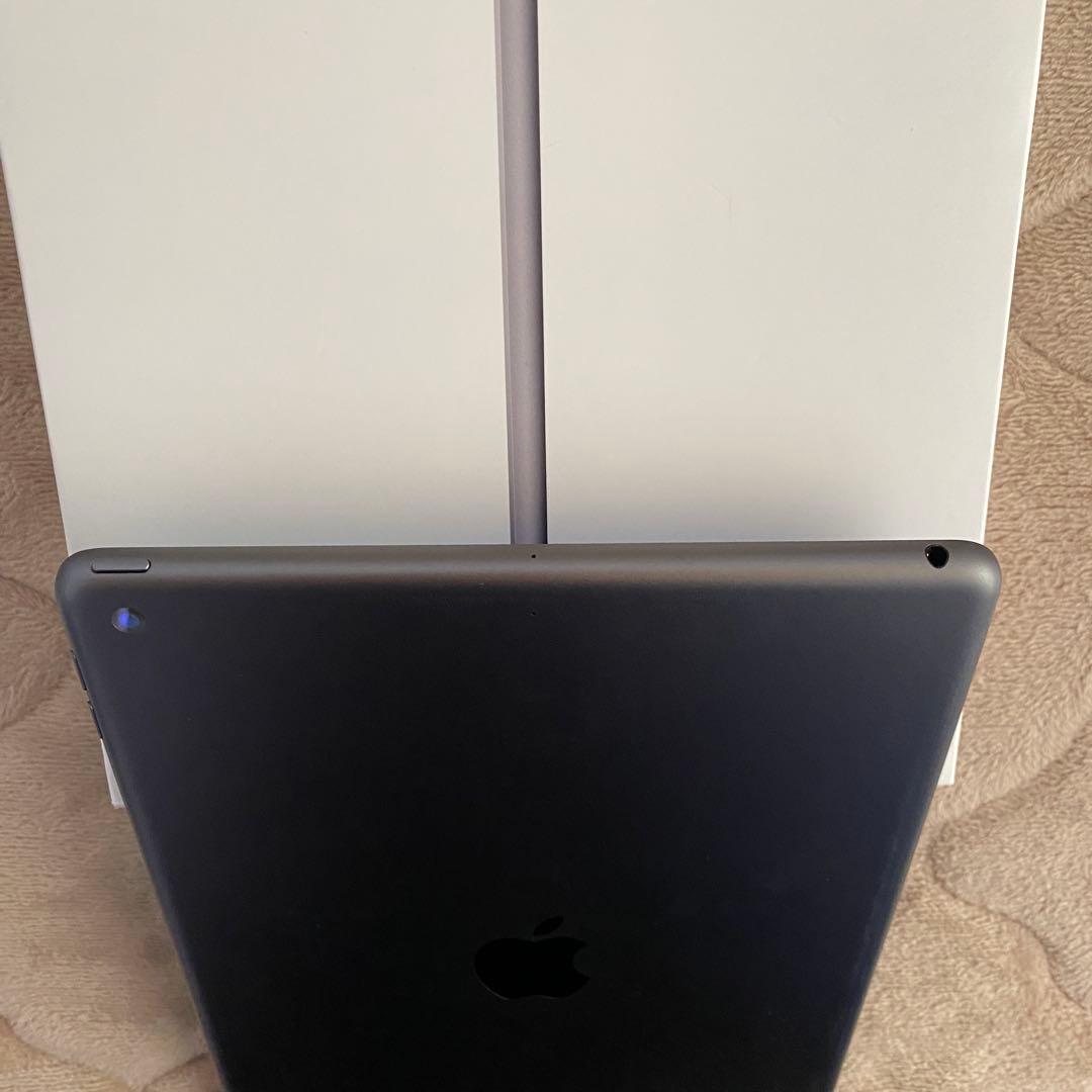 ジャンク品　 Apple iPad (第9世代) 256GB 出品No.2