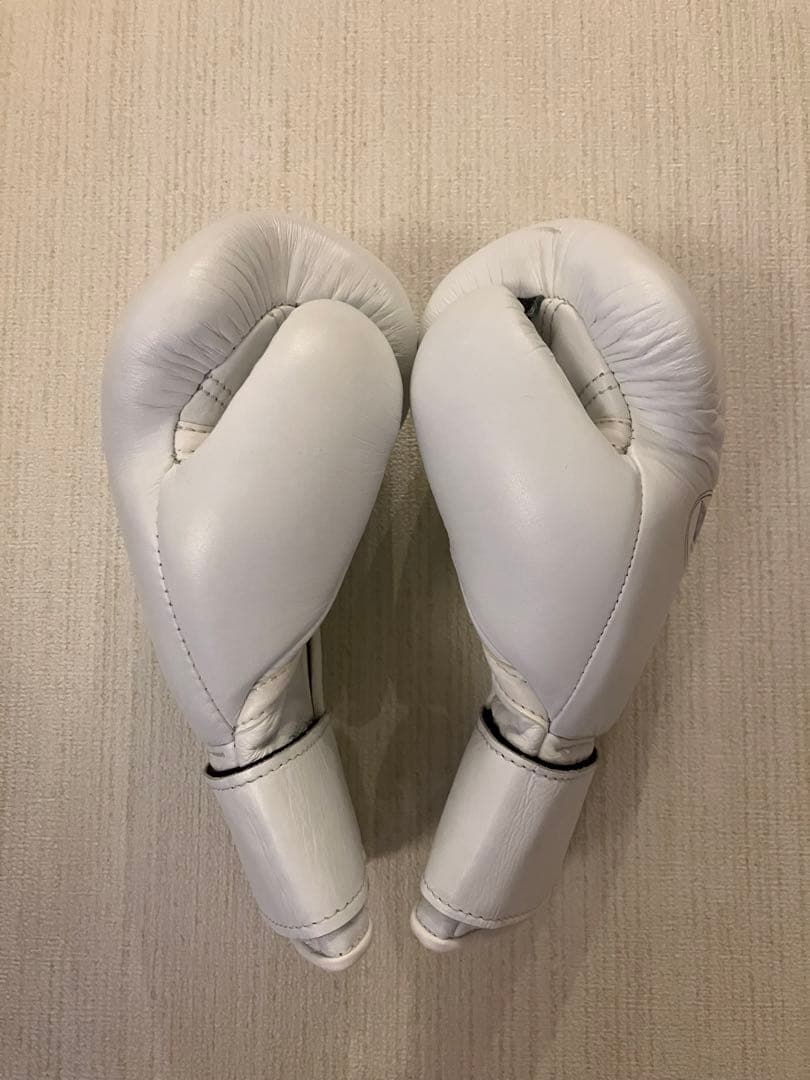winning ウィニングボクシンググローブ ホワイト 10オンス MS-300