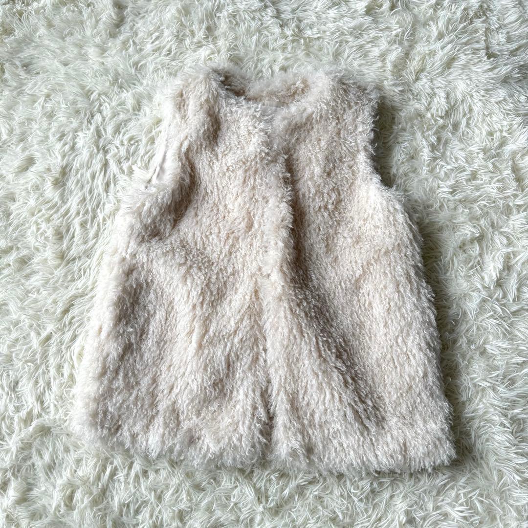 【新品未使用】トゥモローランドBallseyプードルファークルーネック ジレ