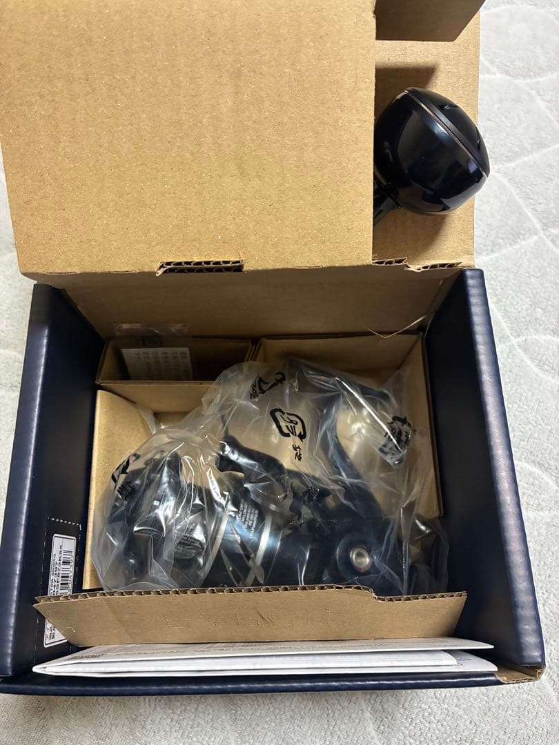 ひらちゃん　シマノ リール ストラディック SW5000XG 24年モデル