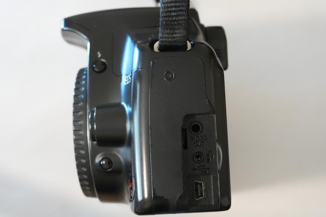 Canon EOS Kiss X2 デジタル一眼レフ 本体とレンズ2本セット