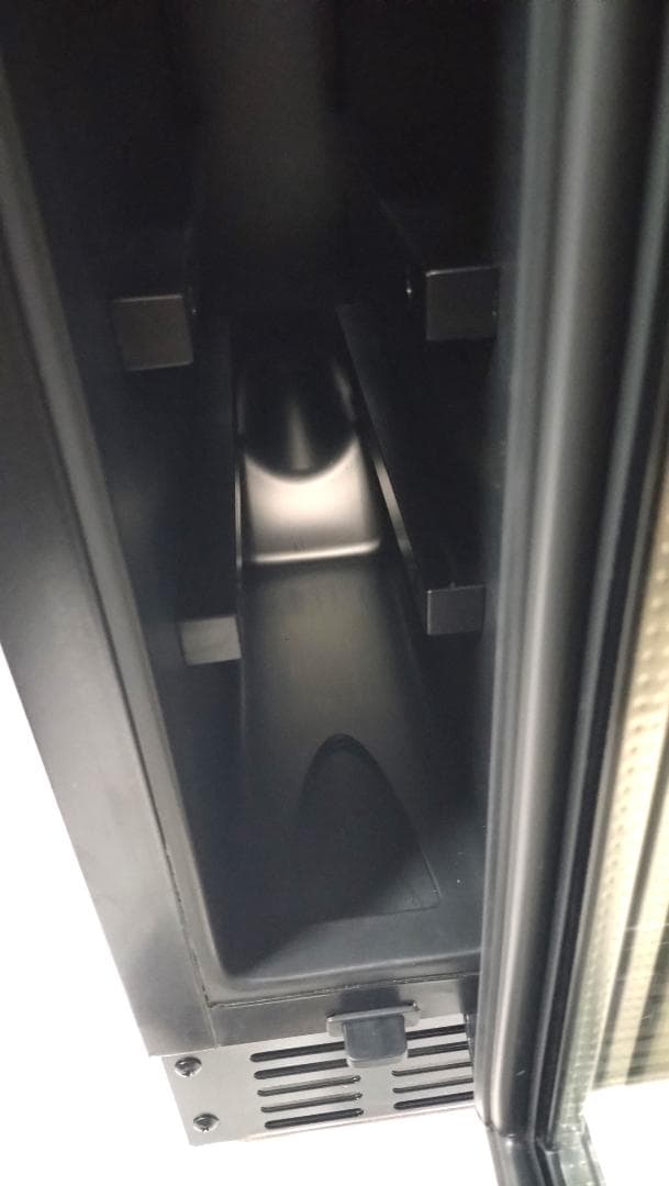 【未使用品】Dometic ワインセラー スリムタワー ST7 右開き