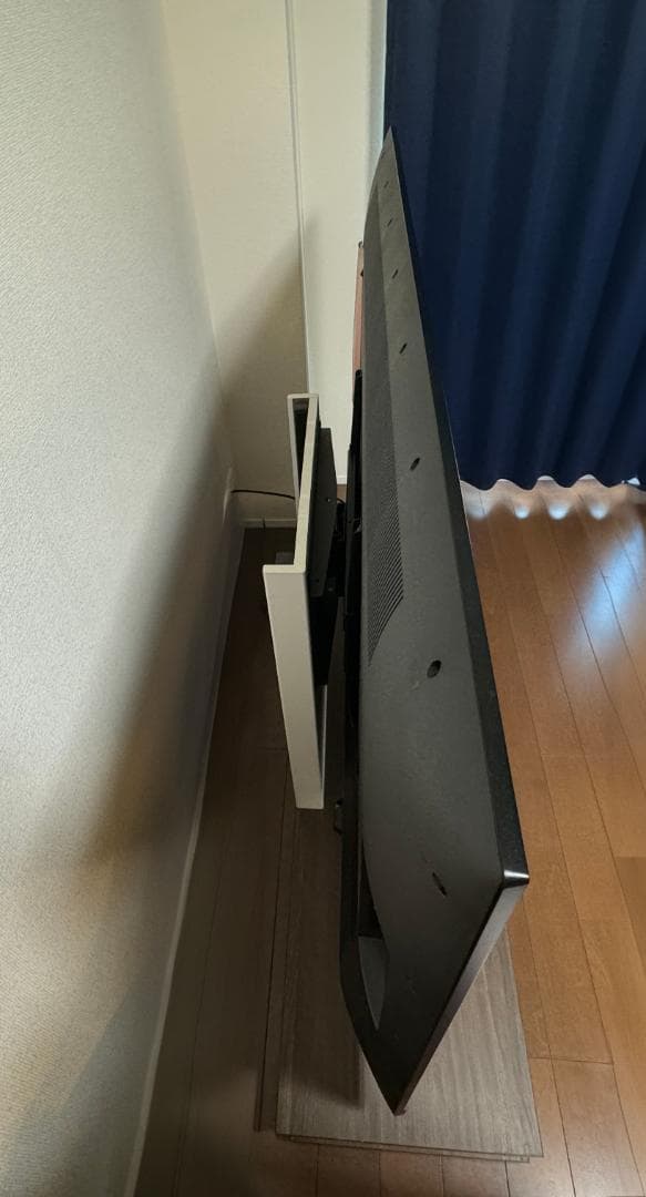 東芝レグザ65インチ　4K液晶テレビ＋リモコン＋壁寄せローボード付き