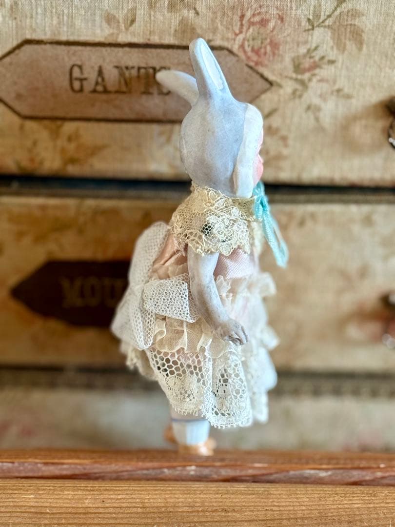 アンティーク　水色うさぎさん　ミニョネット　ドール　オールビスク
