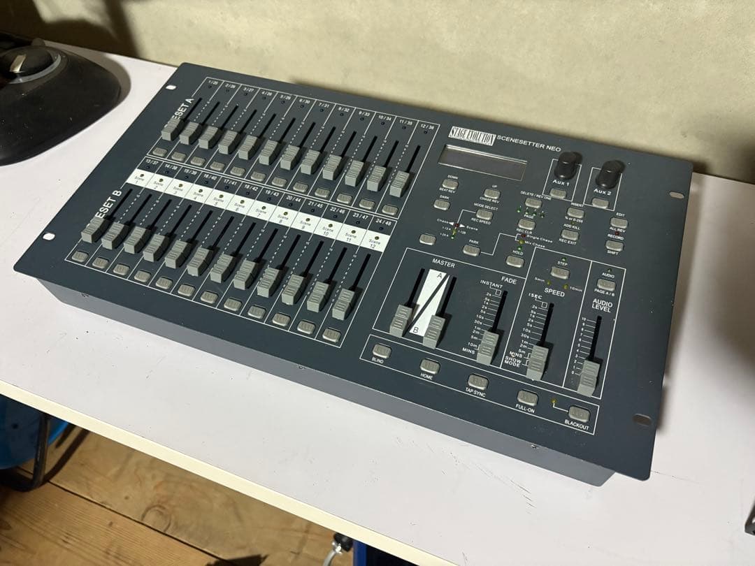 SCENESITTER NEO コントローラー　DMX512