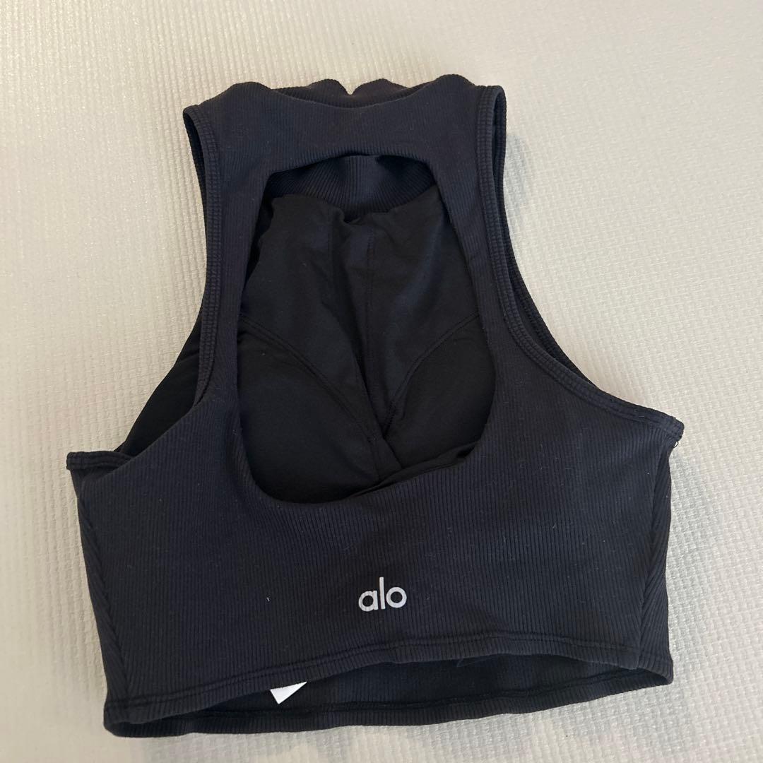 alo ブラック ハイネック タンク　サイズS
