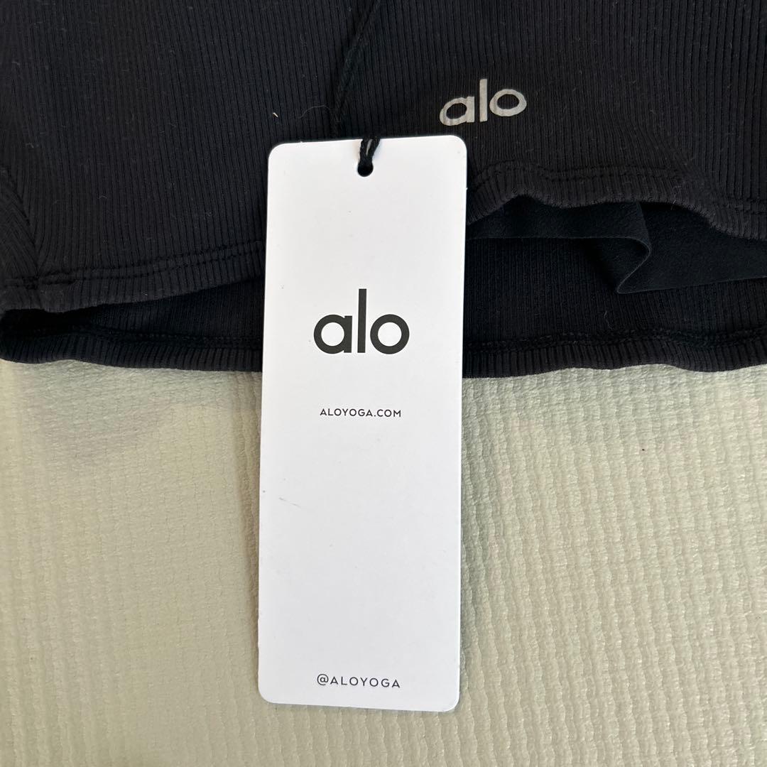 alo ブラック ハイネック タンク　サイズS