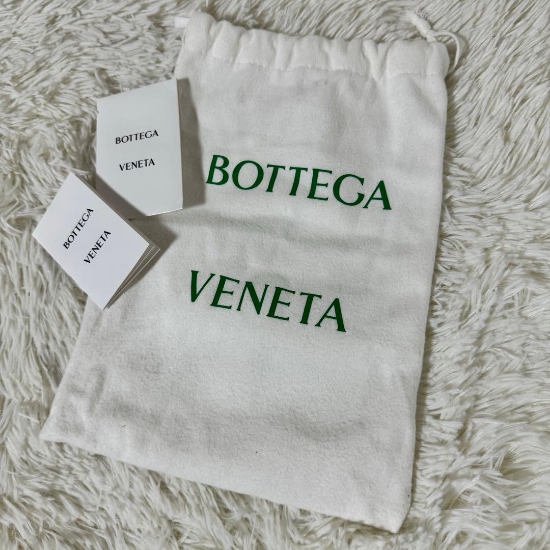 新品未使用✨ボッテガヴェネタ　カセットミニベルト　イントレチャート　ピスタチオ