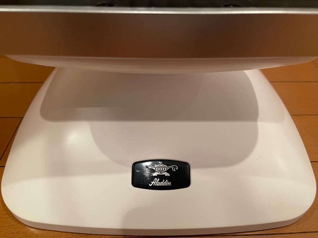 Aladdin遠赤グラファイトヒーター CAH-2G10Eホワイト2022年製