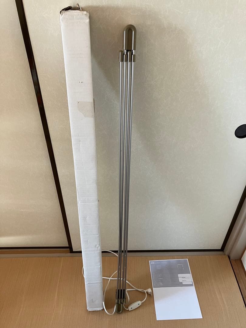 ウインドーラジエーター120～190cm 伸縮タイプW/R-1219ステンカラー