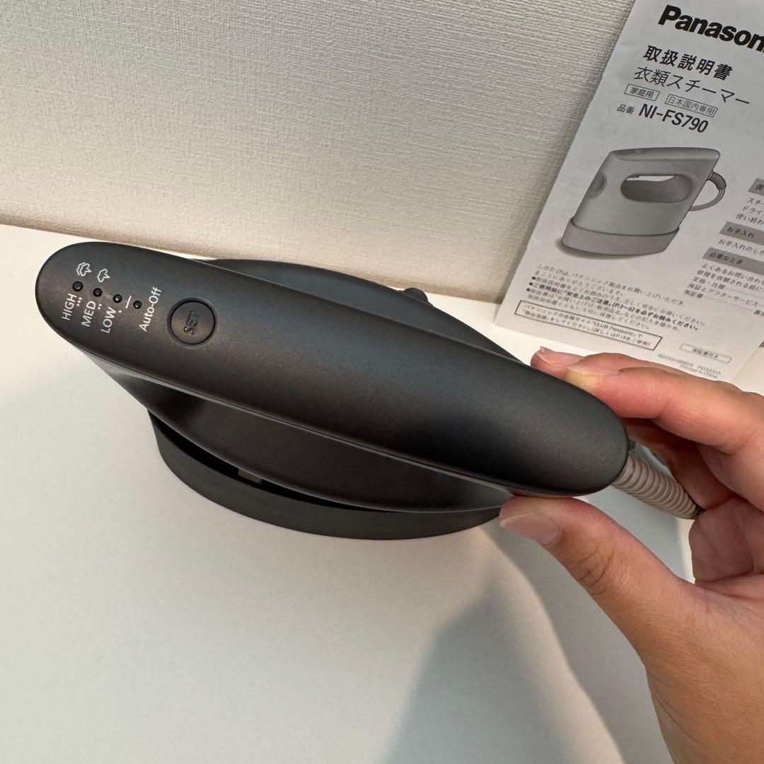 Panasonic スチームアイロン NI-FS790 カームブラック