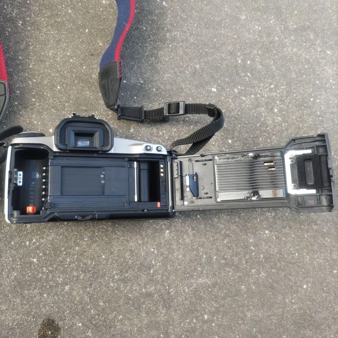 1眼レフカメラEOS