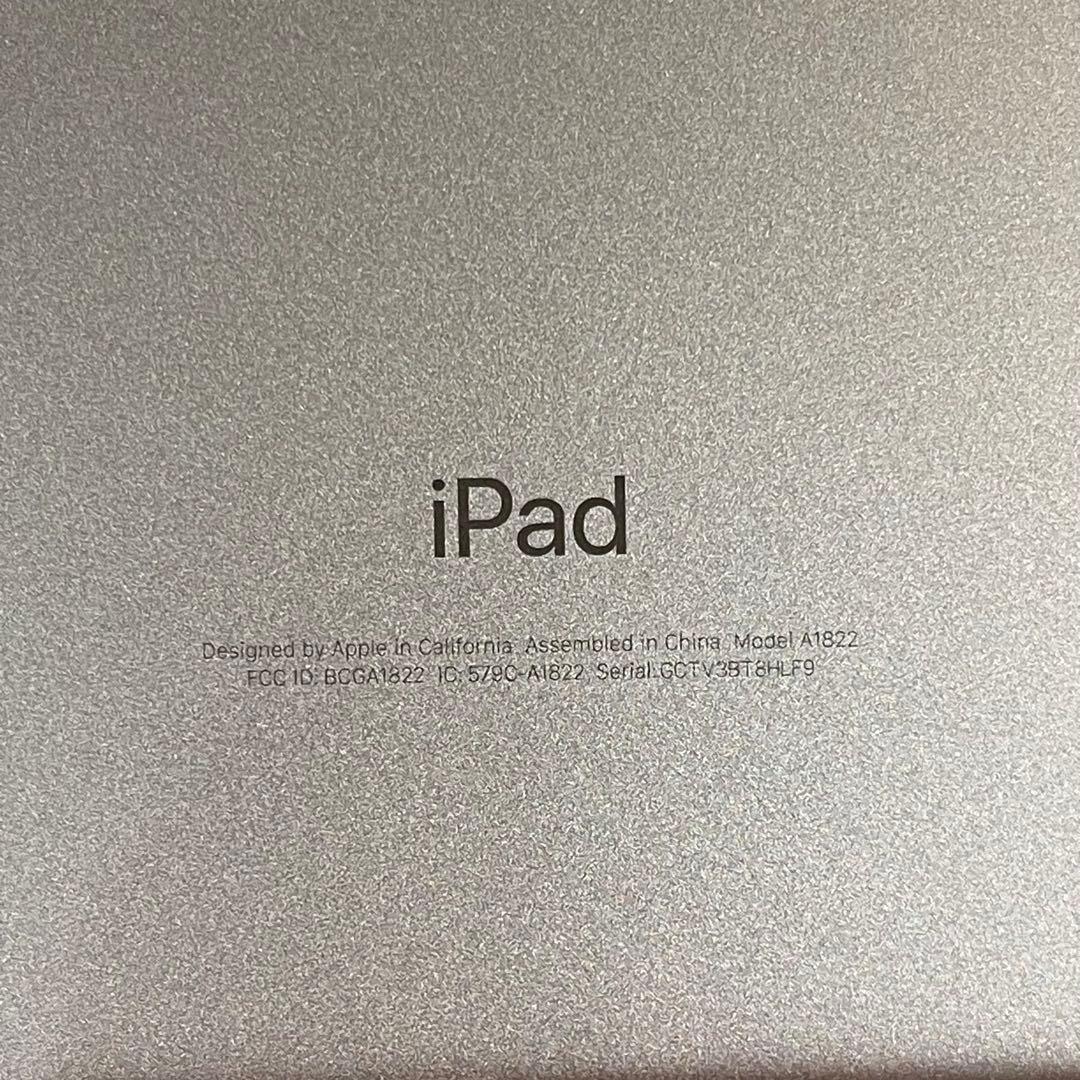 iPad シルバー A1822 第5世代　32GB wi-fiモデル
