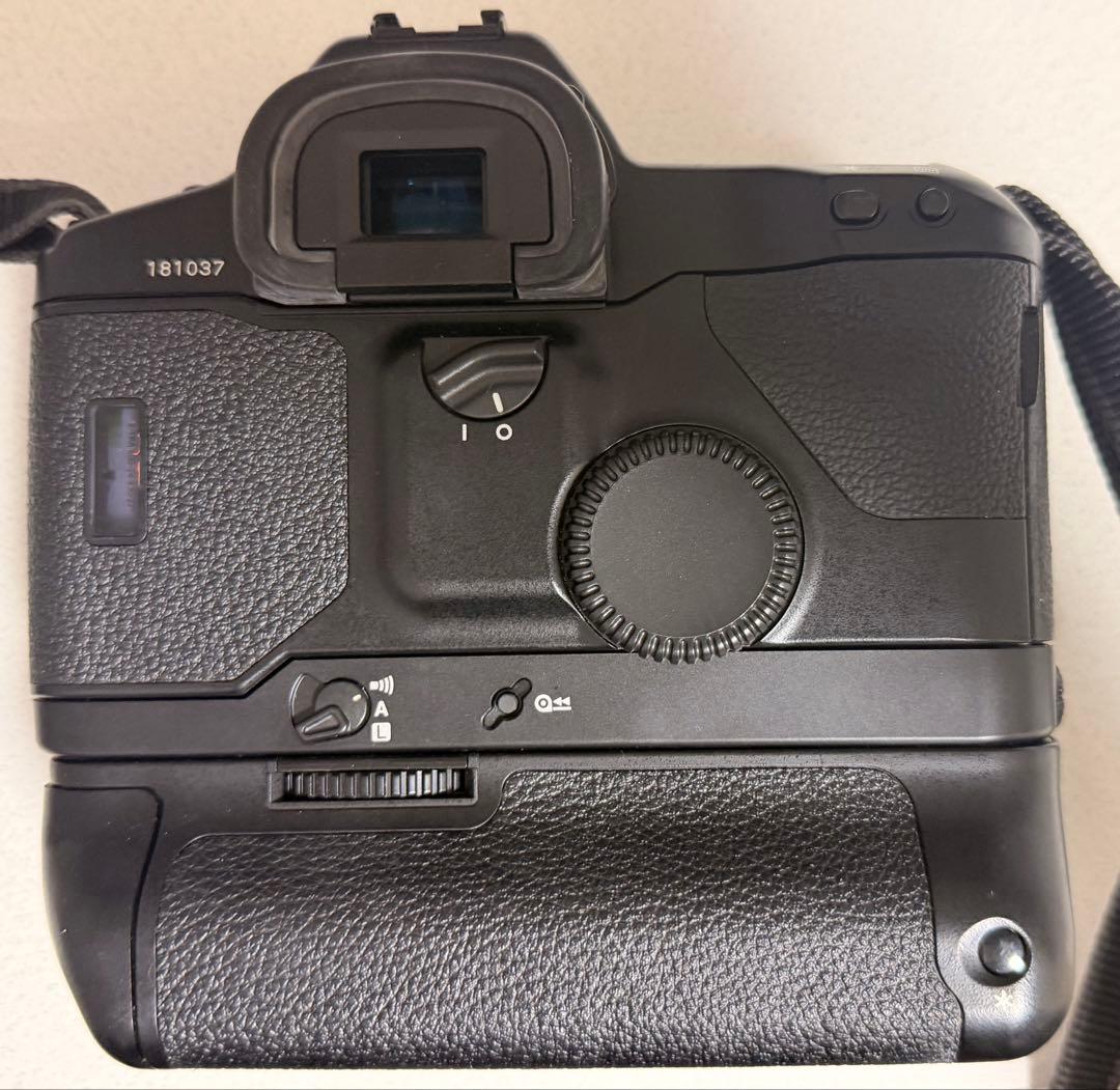 売り切り値下げ中　Canon EOS-1 N 一眼レフカメラ