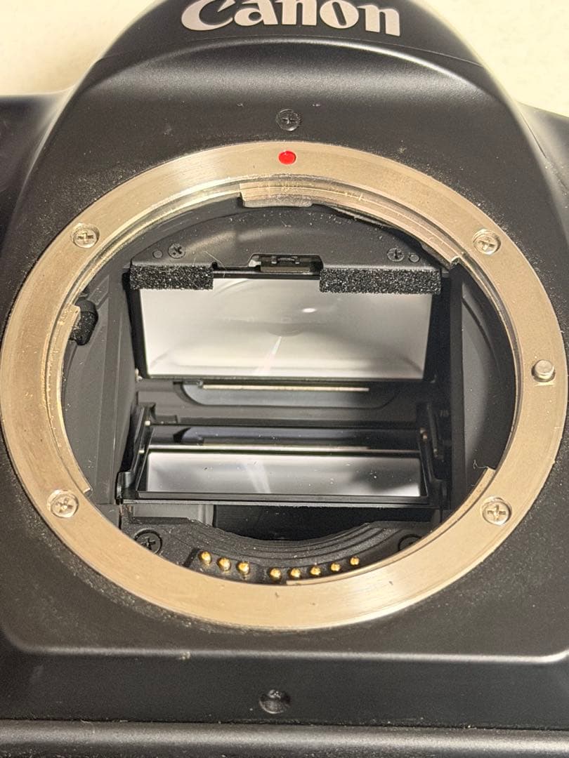 売り切り値下げ中　Canon EOS-1 N 一眼レフカメラ