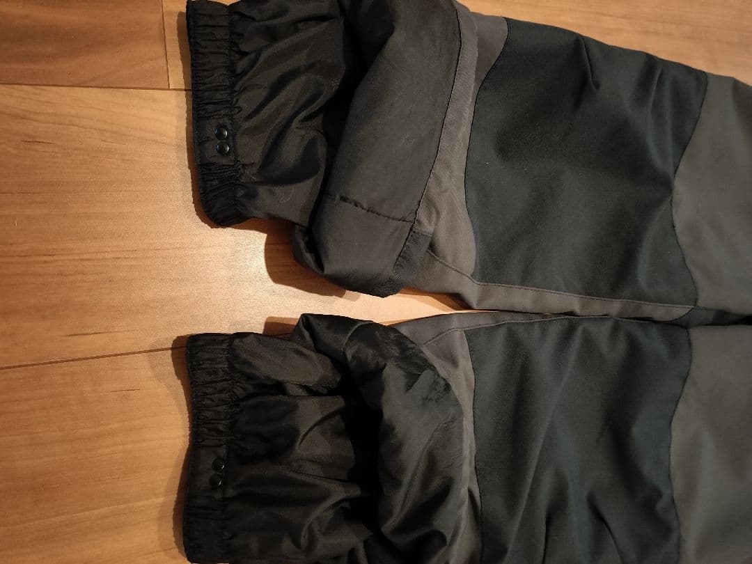 スノーボードウェアジュニアキッズエアーブラスター111〜127センチ110120