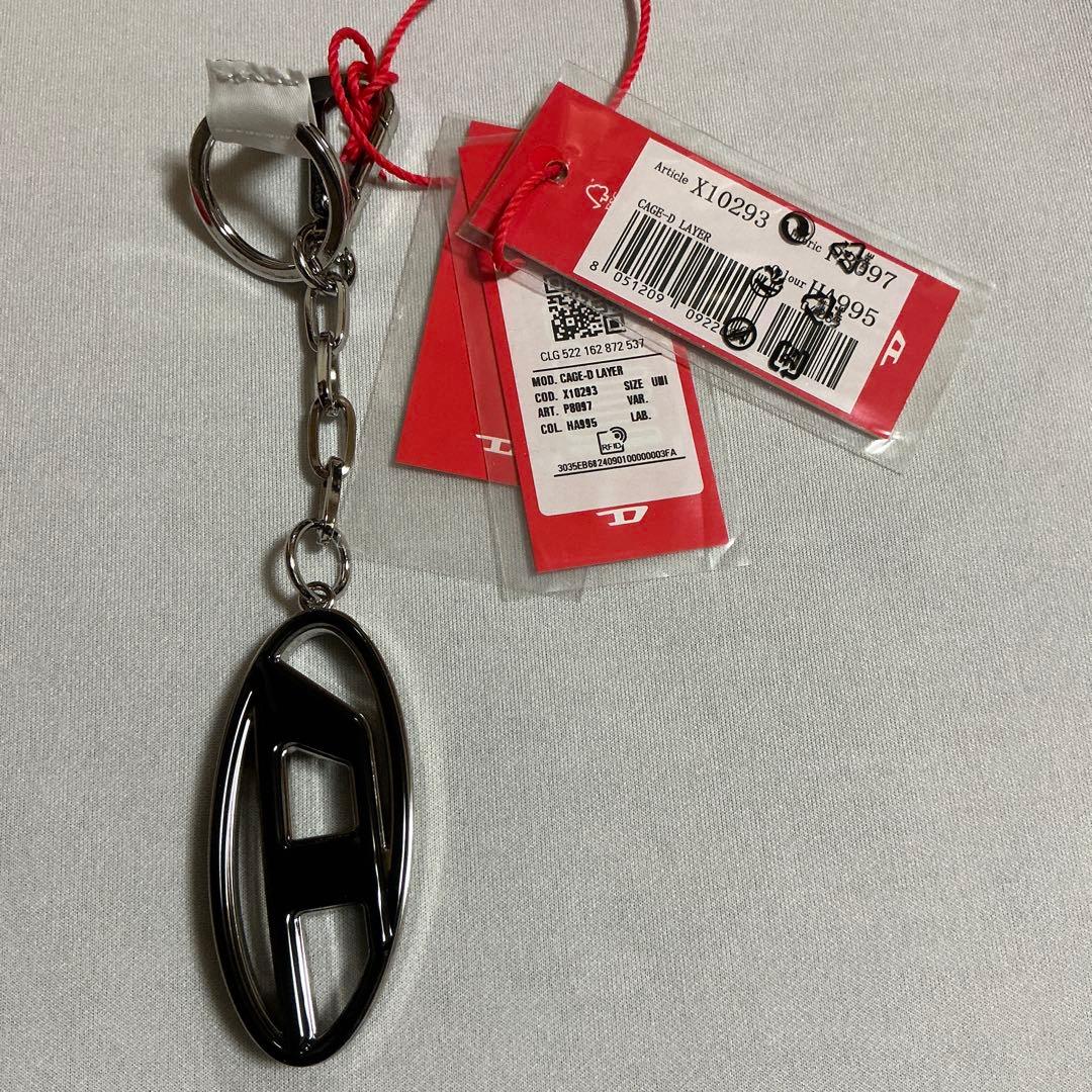 洗練されたデザイン　DIESEL CAGE-D LAYER X10293