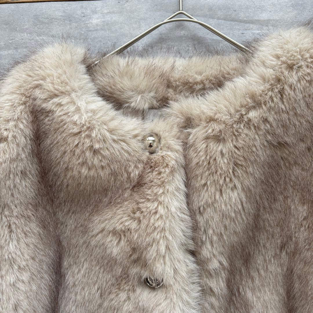 【新品タグ付き】ANDREA&Co. 毛皮　ファーコート　ホワイト　FREE