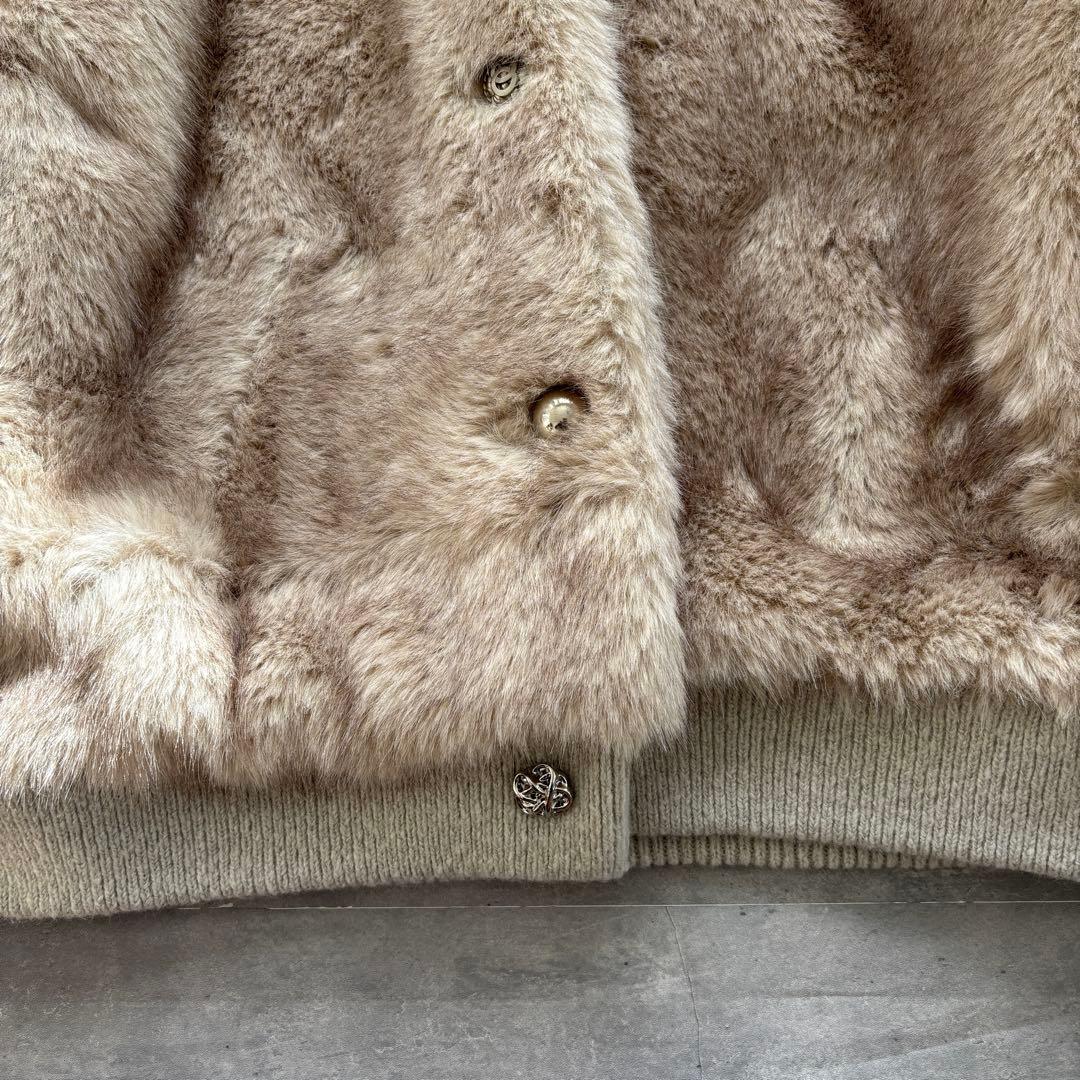 【新品タグ付き】ANDREA&Co. 毛皮　ファーコート　ホワイト　FREE