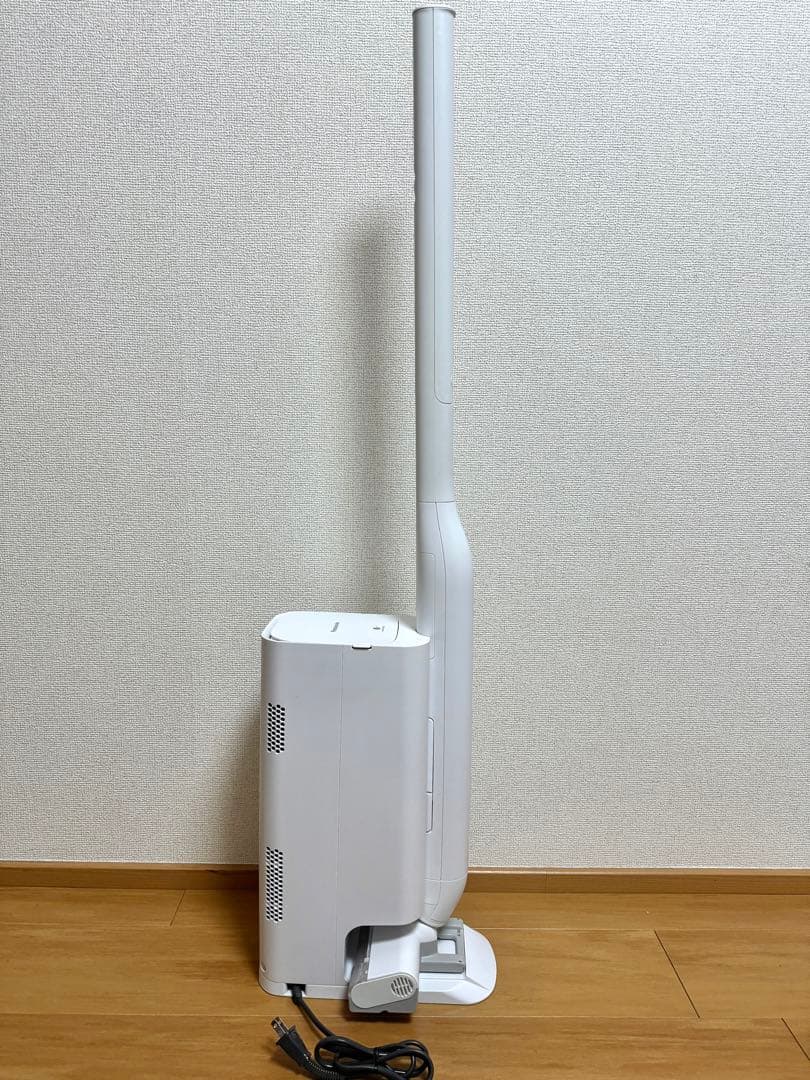 Panasonic コードレス 掃除機 MC-NS10K 23年製 動作保証