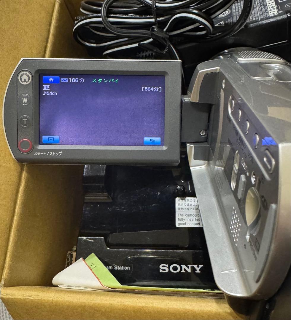SONY Handycam　DCR-SR300