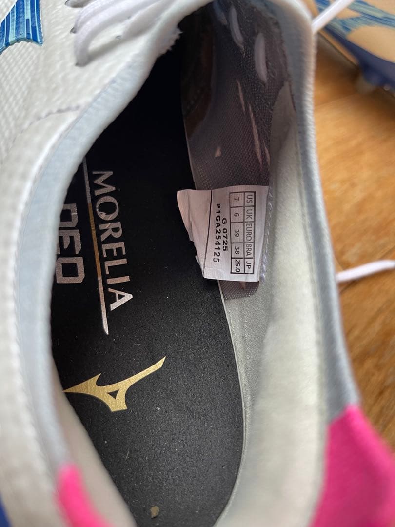 ミズノ モレリアネオ 4β JAPAN AG(ホワイト×ブルー×ピンク)