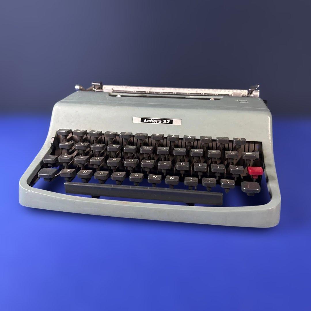 【初期型】olivetti Lettera 32 オリベッティ タイプライター