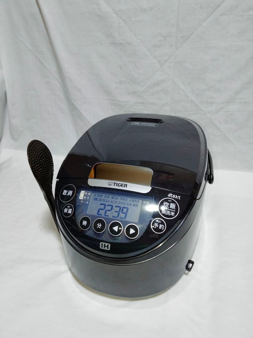 超美品 TIGER タイガー IHジャー炊飯器 JPW-T100 24年製