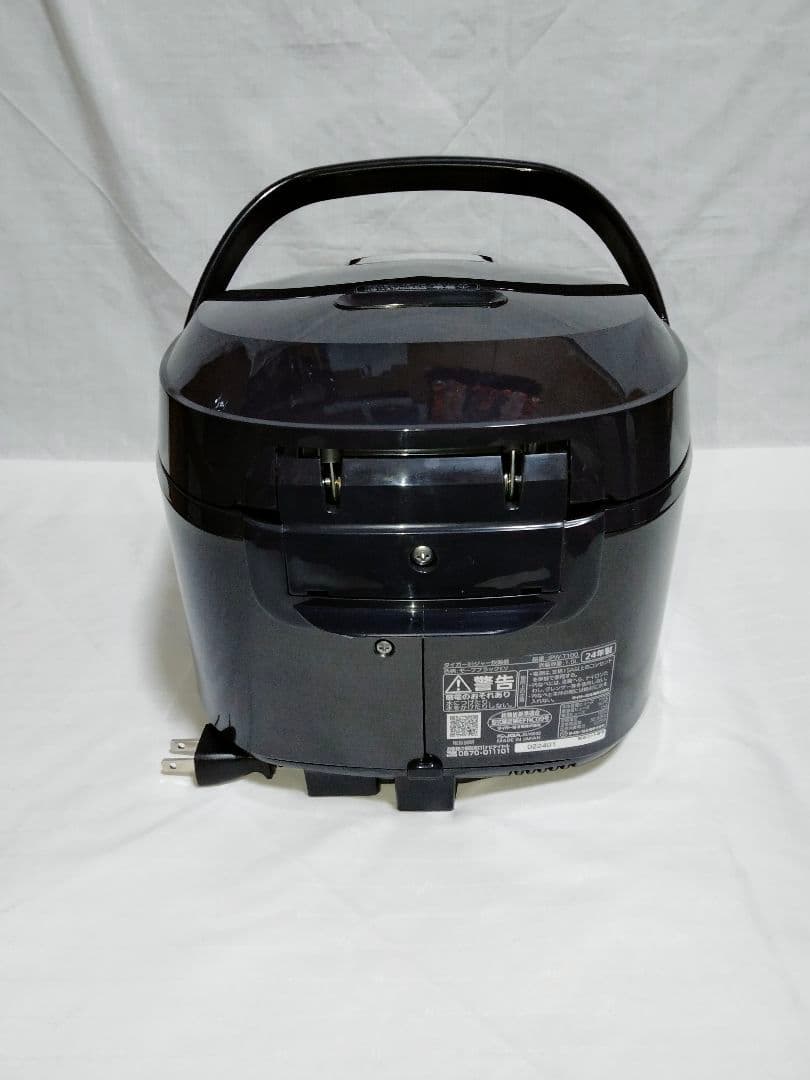 超美品 TIGER タイガー IHジャー炊飯器 JPW-T100 24年製