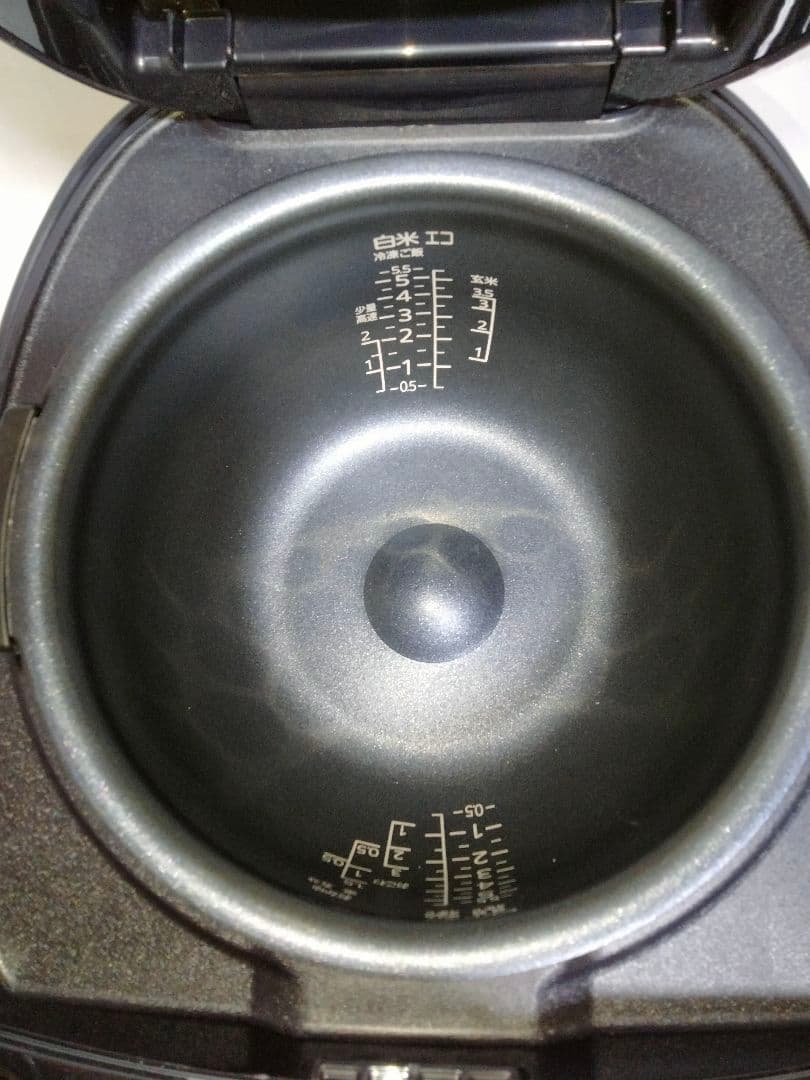 超美品 TIGER タイガー IHジャー炊飯器 JPW-T100 24年製