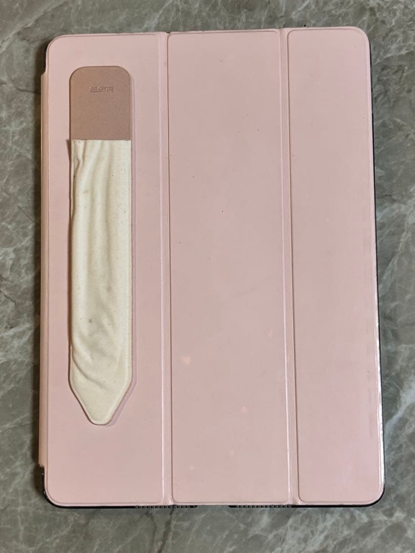 ゆ*ち様 iPad第8世代128GBスペースグレー　ケースカバー付