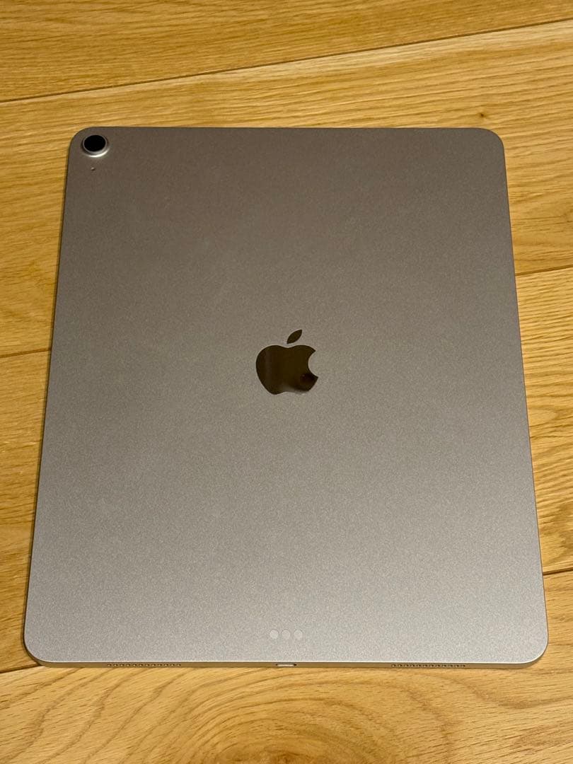 【ほぼ新品】iPad air m3 13インチ　バッテリー最大容量100%