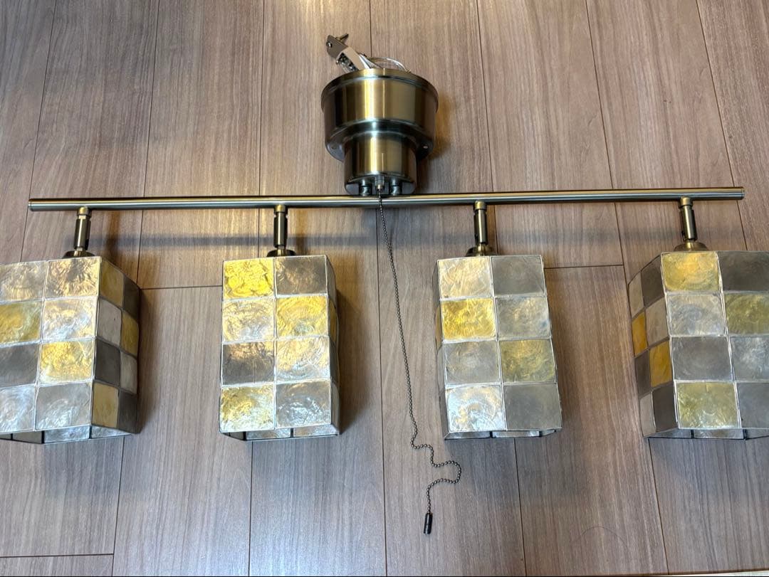 シーリングスポットライト　4灯　カピス貝シェード